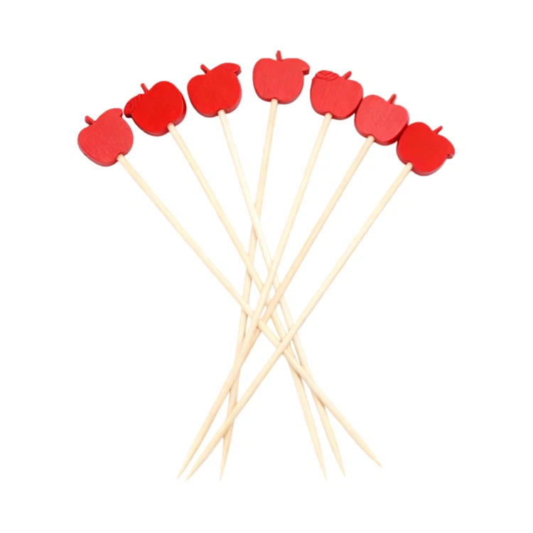 Coctel Bambŵ yn pigo